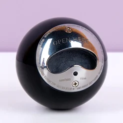 Biljartbal flesopener