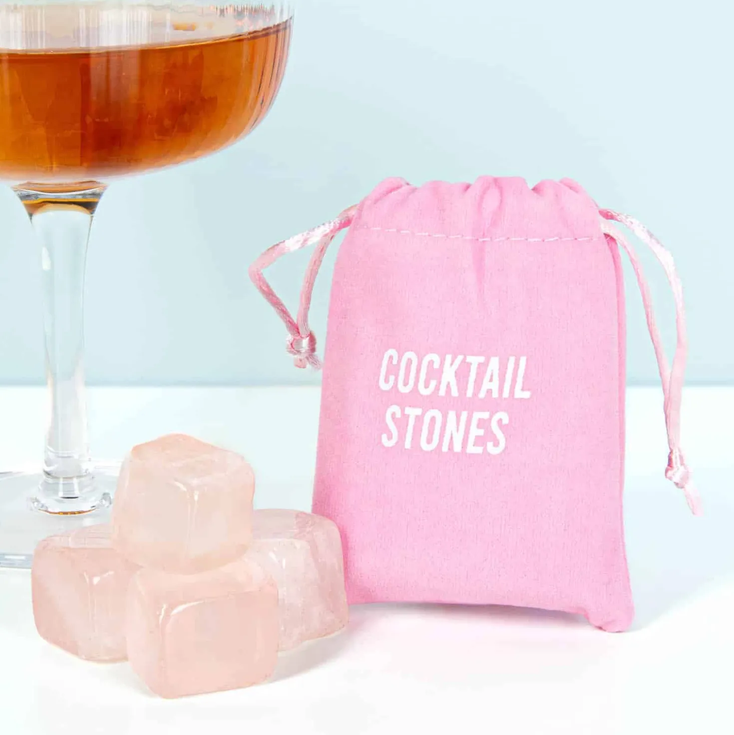 Cocktail koelstenen van rozenkwarts (set van 6)