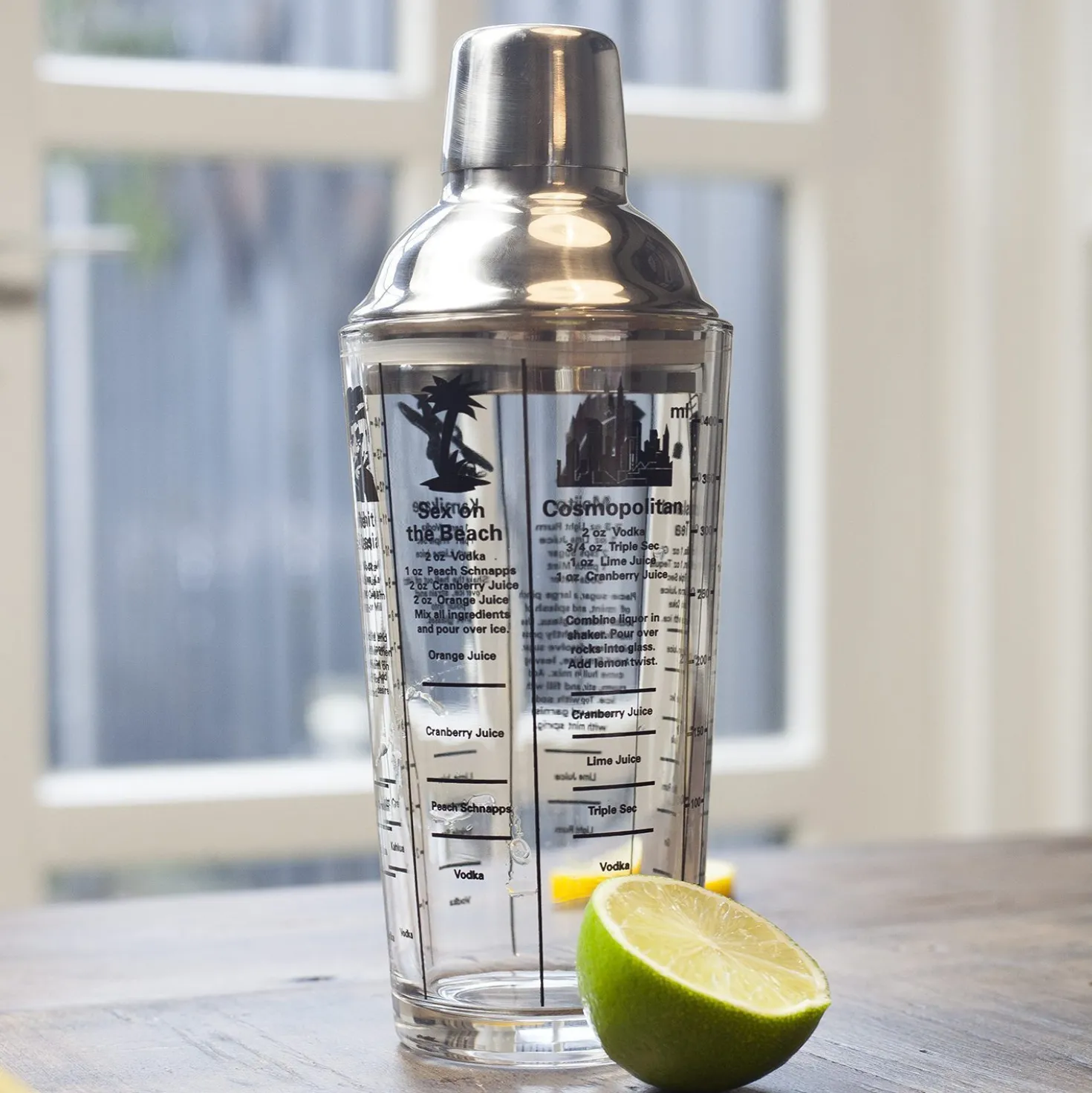Cocktailshaker met recepten