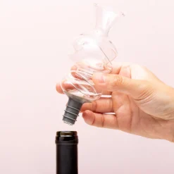 Conundrum wijn decanteerschenker