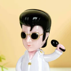 Elvis poppetje op zonne-energie