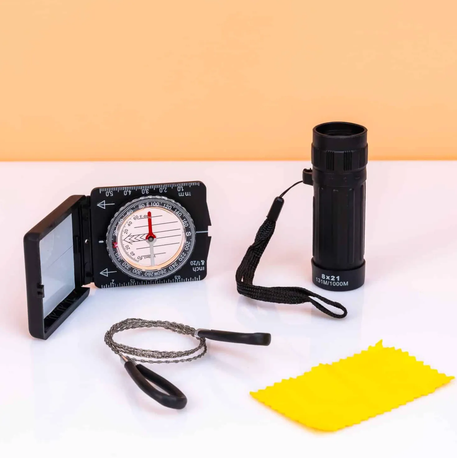 Explorer kit met kompas
