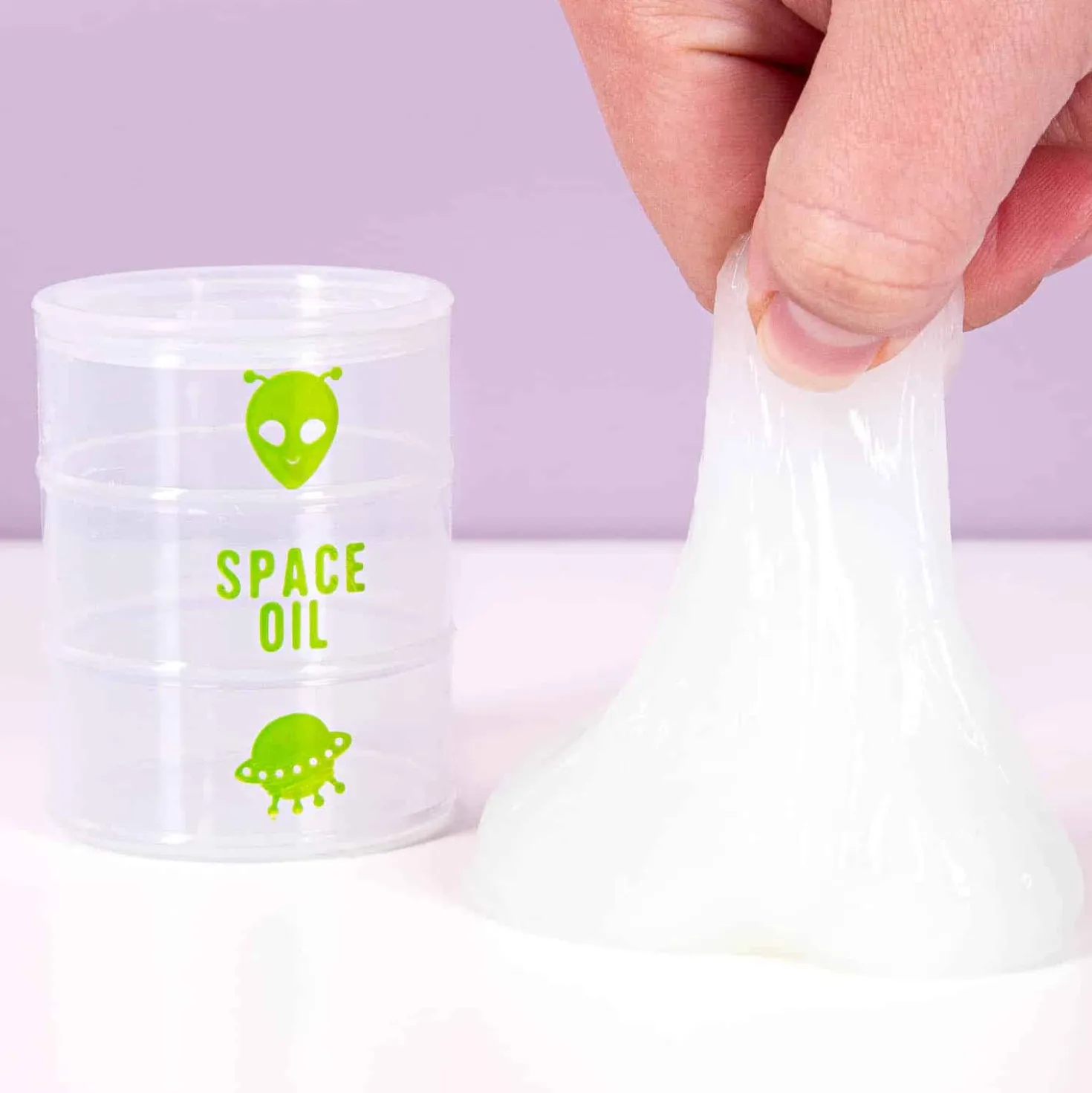 Glow in the dark alien slijm