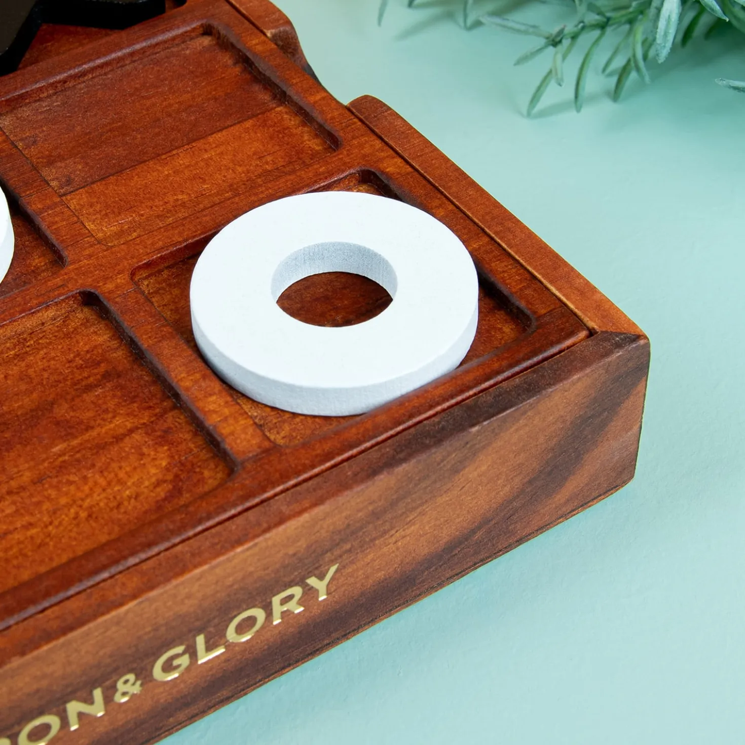Houten kruisje nulletje spel