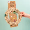 Huckleberry zeegras frisbee