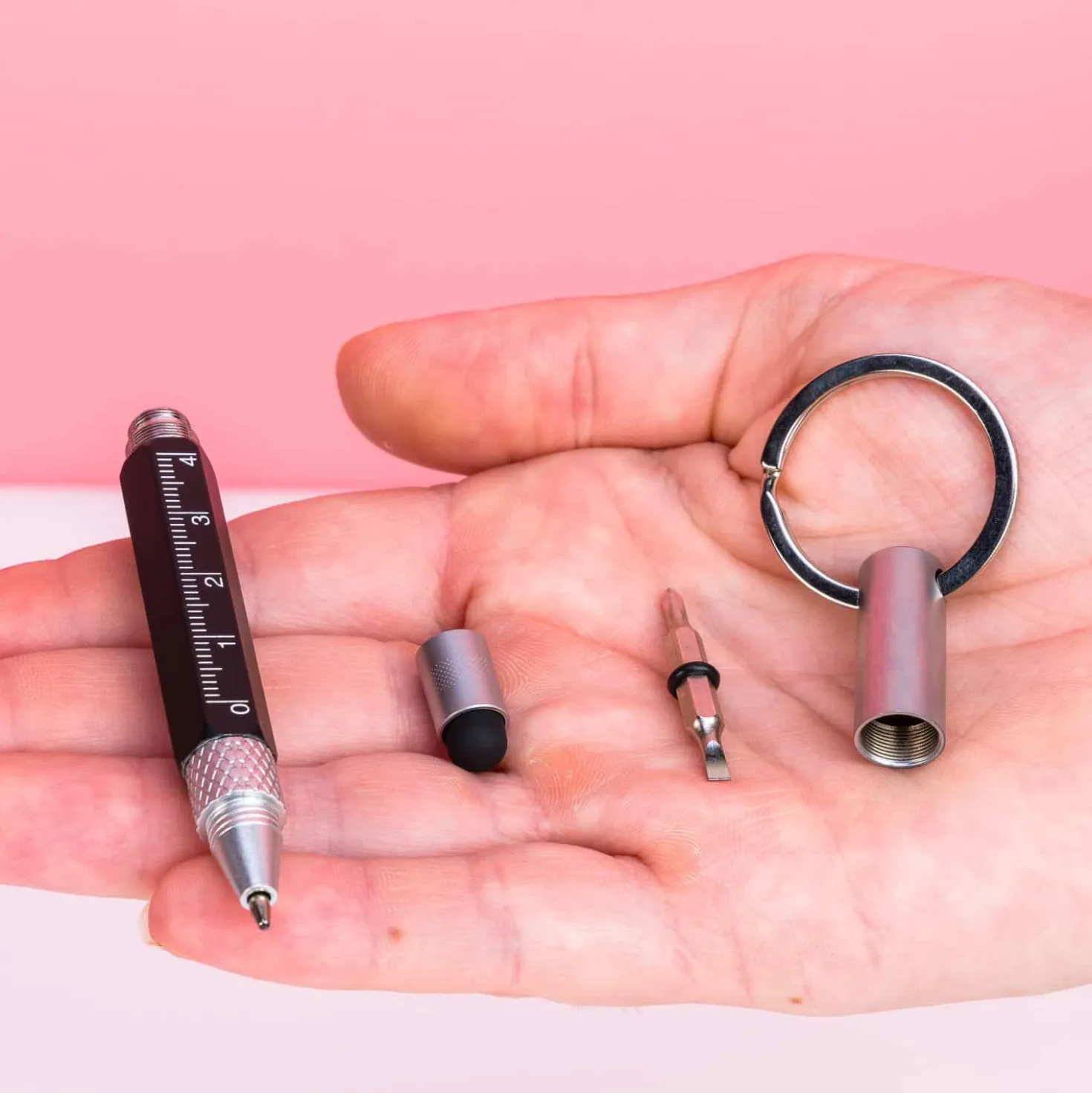 5-in-1 mini multitool pen