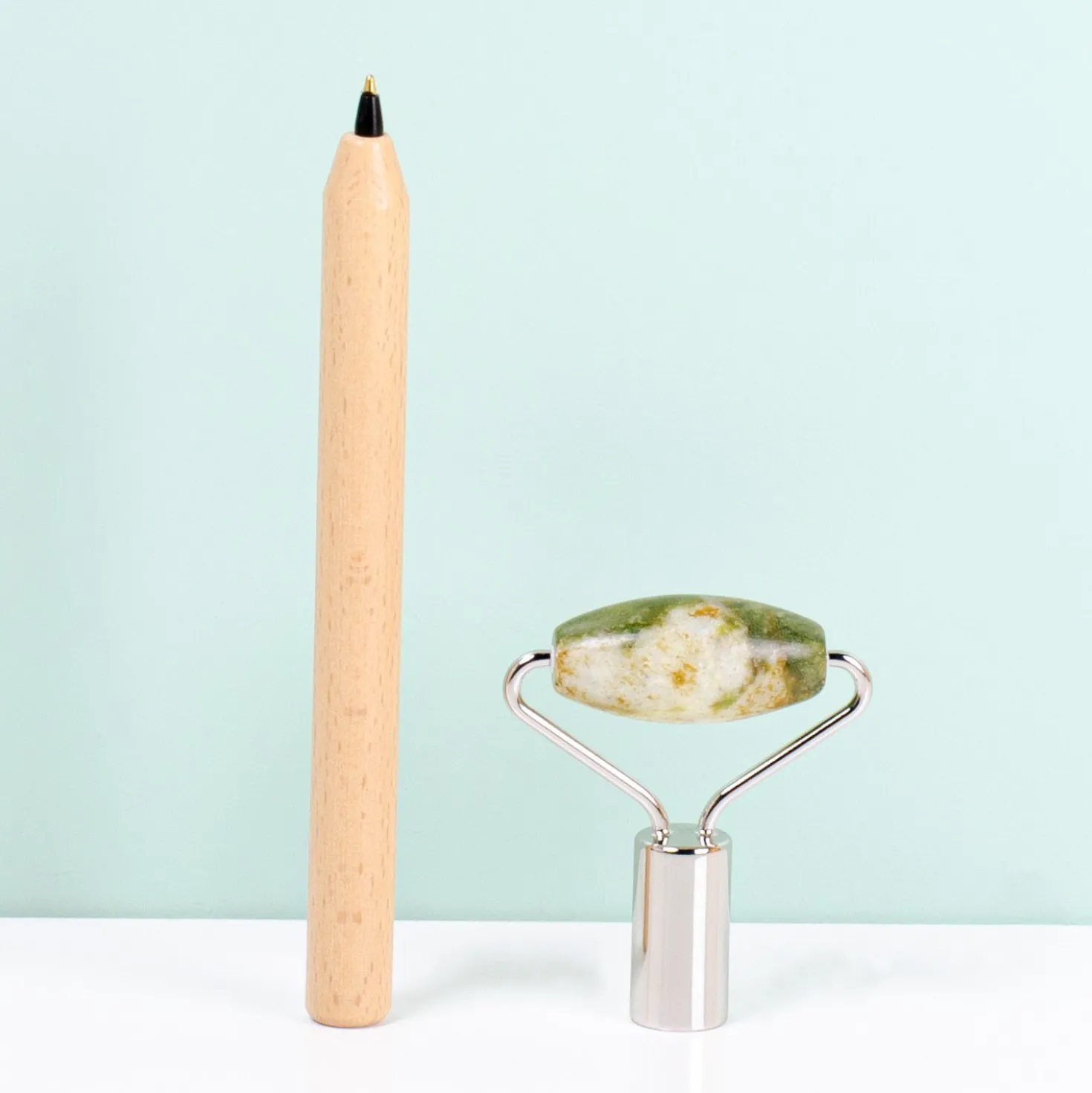 Jade gezichtsroller met pen