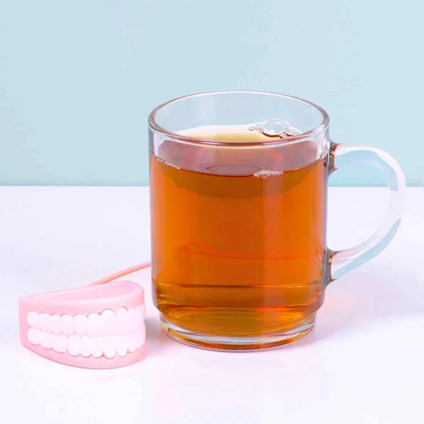 Kunstgebit tea infuser