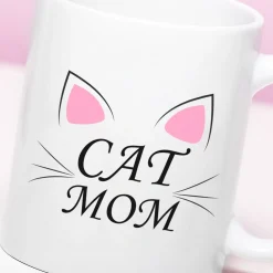 Mok Cat Mom