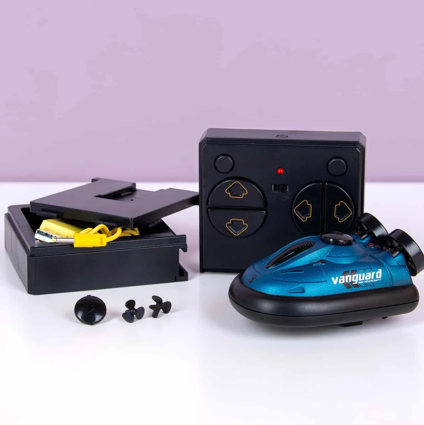 Radiografisch bestuurbare mini hovercraft