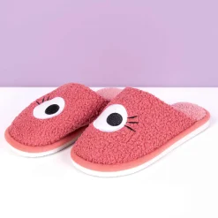 Roze sloffen met ogen