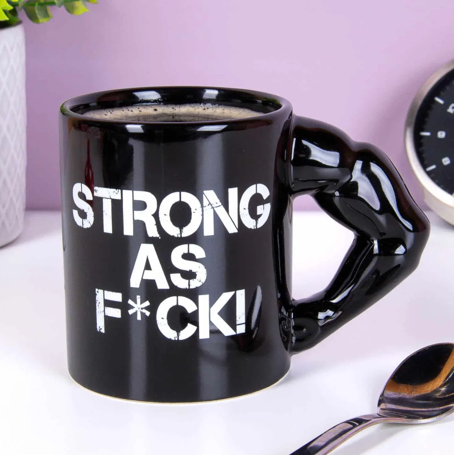Strong As Fuck mok