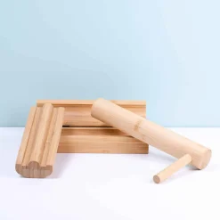 Sushi maker