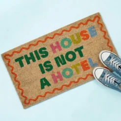 This House is Not a Hotel deurmat