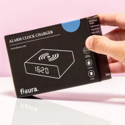 Wekker met smartphonelader